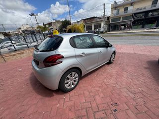 Peugeot 208 2016 1.2 VTi Active-thumb-7