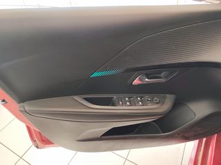 Peugeot 208 2021 1.2 PureTech Allure Pack-thumb-3
