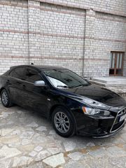 Mitsubishi Lancer 2011 SPORTBACK-thumb-1