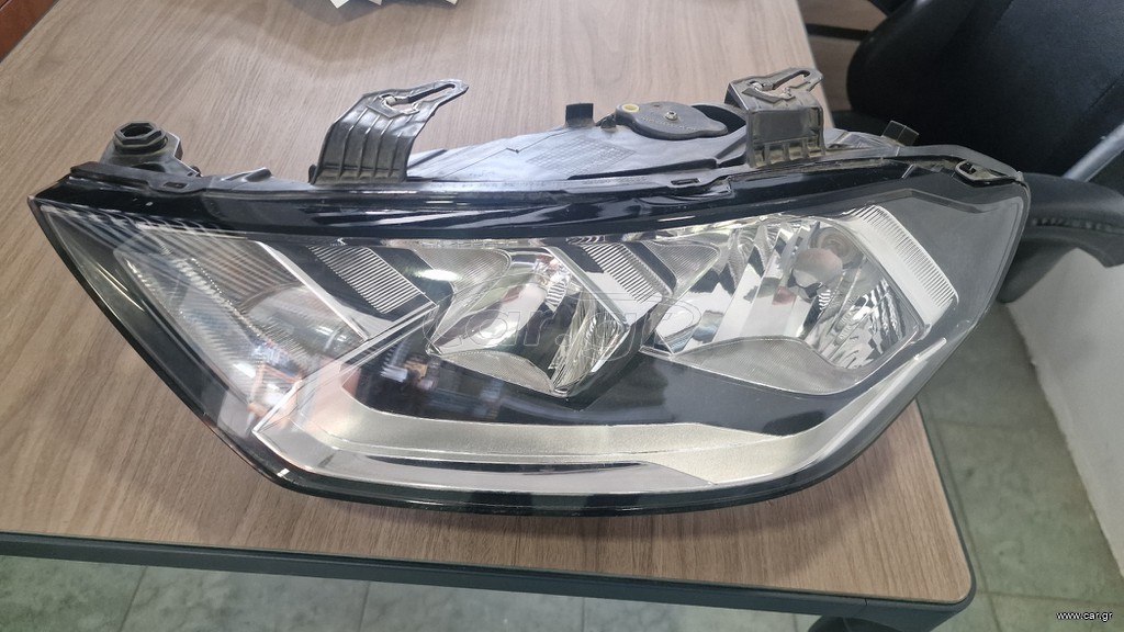 AUDI A1 2018- ΦΑΝΟΣ ΕΜΠΡΟΣ ΑΡΙΣΕΡΟ ΜΕ ΦΩΣ ΗΜΕΡΑΣ Led ΓΝΗΣΙΟ 82Α941003