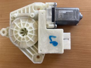 Rapid/Fabia/Toledo ‘15-22 μοτέρ παραθύρου εμπρός αριστερό 6PIN 6V1959801B / 6V1959801C