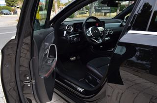 Mercedes-Benz A 180 2020 1500cc Auto-Amg Line Panorama-thumb-4