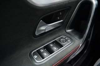 Mercedes-Benz A 180 2020 1500cc Auto-Amg Line Panorama-thumb-7