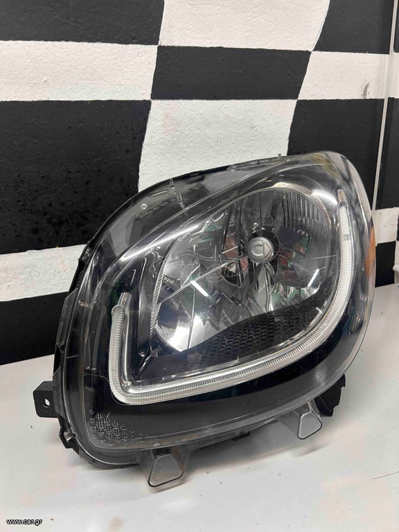 ΦΑΝΑΡΙ LEDΟΤΑΙΝΙΑ ΕΜΠΡΟΣ ΑΡΙΣΤΕΡΟ SMART FORTWO W453 (2015-2021) ΣΠΑΣΜΕΝΕΣ ΔΥΟ ΒΑΣΕΙΣ
