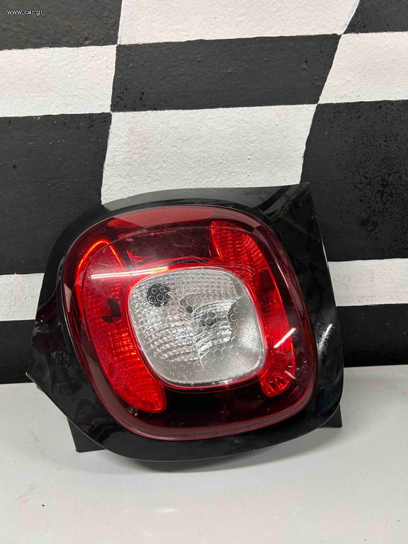 ΦΑΝΑΡΙ ΠΙΣΩ ΔΕΞΙΟ SMART FORTWO W453 (2014-2021)