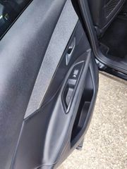 Peugeot 3008 2018-thumb-8