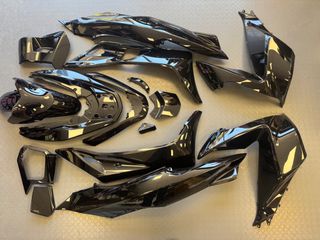 ΣΕΤ ΠΛΑΣΤΙΚΑ ΚΟΣΤΟΥΜΙ HONDA PCX 125 / 150 ΜΑΥΡΟ 2014-2017