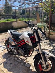Benelli TNT 125 2022