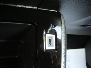 Peugeot 208 2025 1.2 PURETECH STYLE-thumb-22
