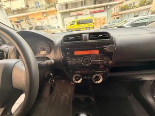 Mitsubishi Space Star 2015-thumb-12