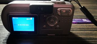 Sony Cyber-shot DSC-P10-thumb-10