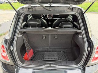 Mini Cooper D 2011 JOHN COOPER WORKS PANORAMA-thumb-6