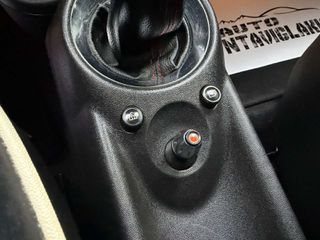 Mini Cooper D 2011 JOHN COOPER WORKS PANORAMA-thumb-15