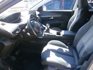 Peugeot 3008 2020 ALLURE-thumb-5