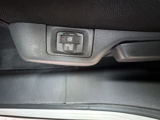 Citroen C3 2017 SHINE 1.2 PURETECH 110 HP-thumb-38