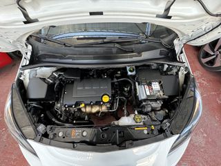 Citroen C3 2017 SHINE 1.2 PURETECH 110 HP-thumb-41