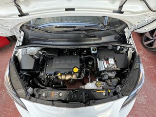 Citroen C3 2017 SHINE 1.2 PURETECH 110 HP-thumb-42