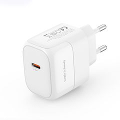 XO L136 USB-C PD20W FAST CHARGER