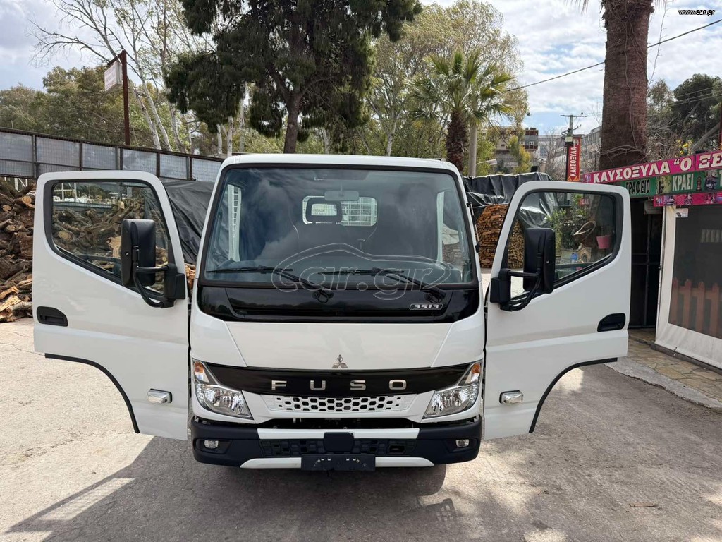 Ανατροπή Mitsubishi 2022 FUSO 3S13