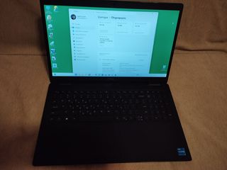 Dell Latitude 3520 15.6" 16/1TB-thumb-2