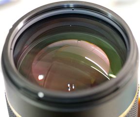 PENTAX-D FA* 70-200mmF2.8 ED DC AW-thumb-1