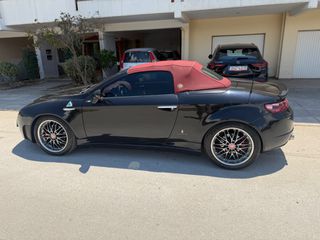 Alfa Romeo Spider 2008 2.2 jts 205 hp special edition-thumb-17