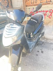 Sym HD 200i EVO 2009
