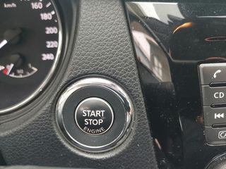 Nissan Qashqai 2015 1.6 DCI TEKNA 4X4,ΠΑΝΟΡΑΜΙΚΗ,ΔΕΡΜΑ,NAVI,CLIMA,19".-thumb-32