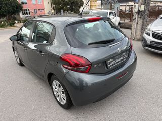 Peugeot 208 2017-thumb-2
