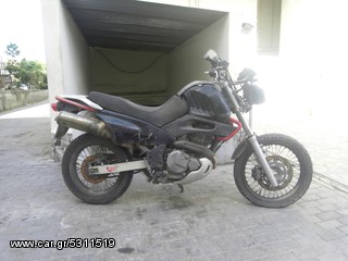 SUZUKI XF 650 FREEWIND-thumb-1