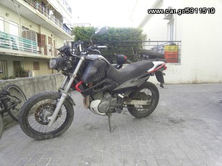 SUZUKI XF 650 FREEWIND-thumb-3