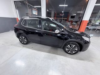 Peugeot 2008 2017 1.6 BLUEHDI 100 STYLE-thumb-5