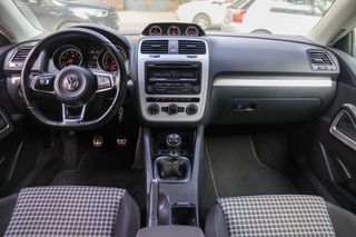 Volkswagen Scirocco 2014 1.4 TSI 125ΗP BlueMotion-thumb-2
