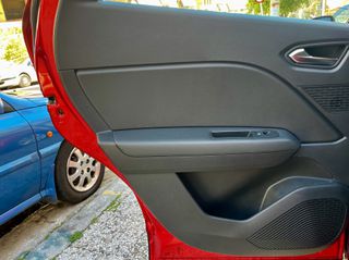 Renault Captur 2020 GR A’ 22,000 km (σαν καινούργιο) ΙΔΙΩΤΗ - Autovisor-thumb-27