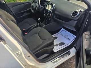 Renault Clio 2017 LIMITED EDITION-thumb-11