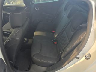 Renault Clio 2017 LIMITED EDITION-thumb-12