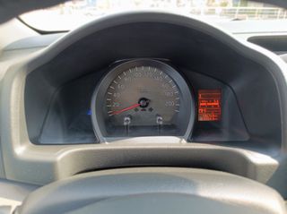 Nissan Evalia 2013 NV200-thumb-10