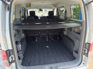 Nissan Evalia 2013 NV200-thumb-21