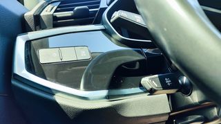 Audi Q3 2020-thumb-16