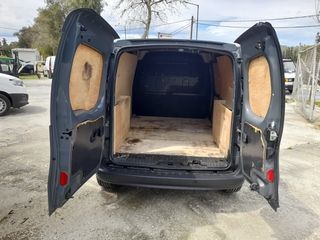 Nissan NV250 2021-thumb-5