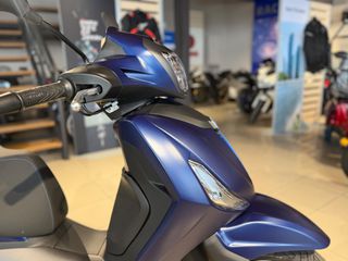 Piaggio Beverly 310 2026-thumb-1