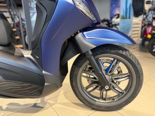 Piaggio Beverly 310 2026-thumb-2