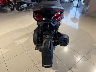 Piaggio Beverly 310 2026-thumb-5