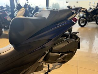 Piaggio Beverly 310 2026-thumb-8