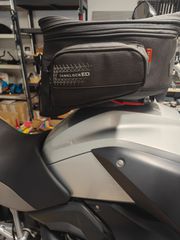 Tank Bag Givi 25lt UT810