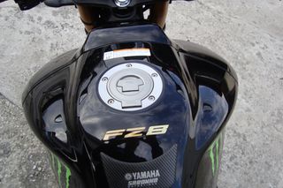 Yamaha FZ8 2010 FAZER 800-thumb-4