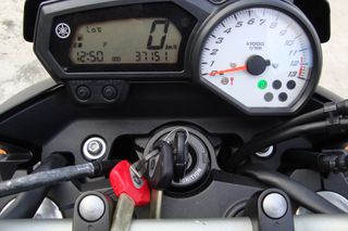 Yamaha FZ8 2010 FAZER 800-thumb-5