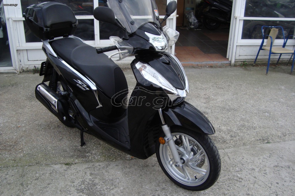 Honda SH 300i 2020 SH300 ABS TOP BOX