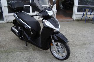 Honda SH 300i 2020 SH300 ABS TOP BOX