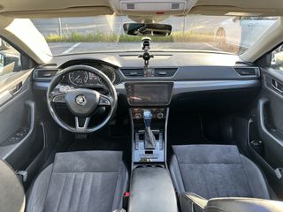Skoda Superb 2019 DSG F1-thumb-10